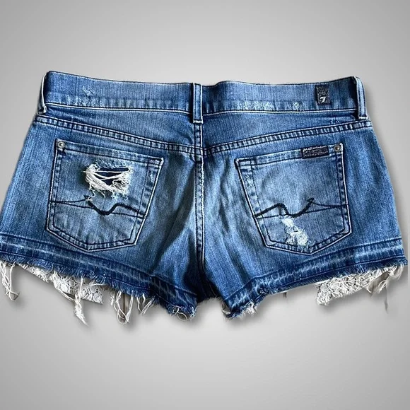 { 7 For All Mankind } - Distressed Lace Pocket Jeans Shorts - Picture 2 of 4